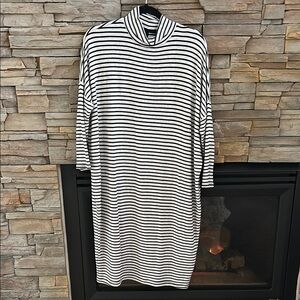 NWOT Cozy Striped Black and Grey Mock Turtleneck Dress